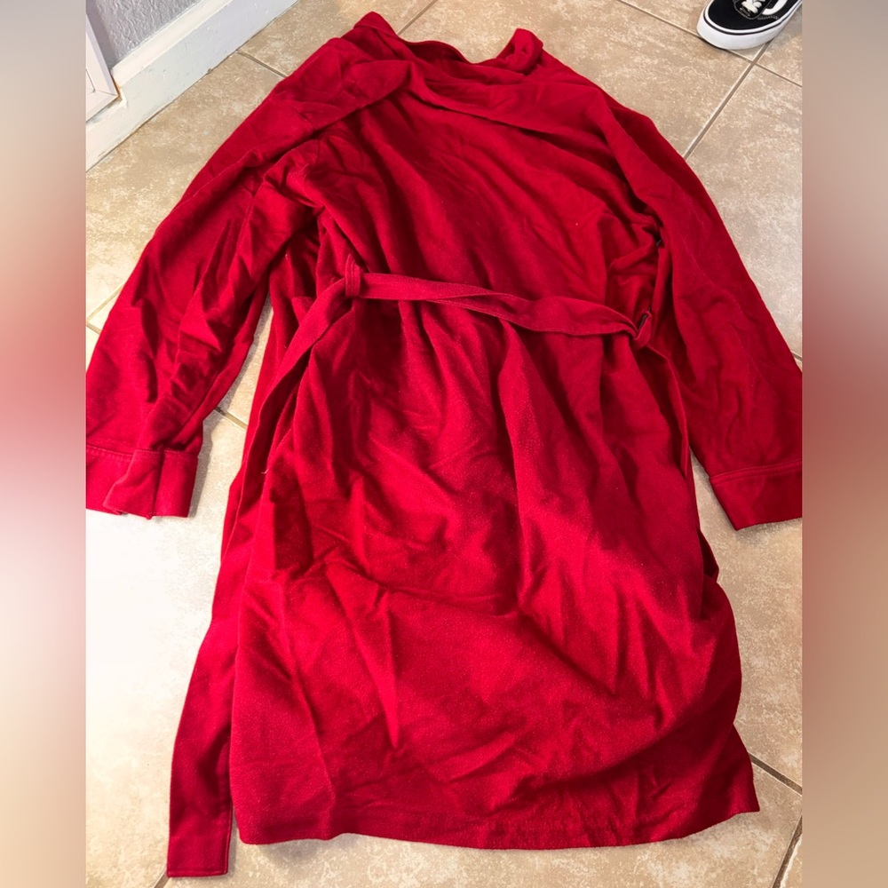 Women's Red Robe - Picture 3 of 3